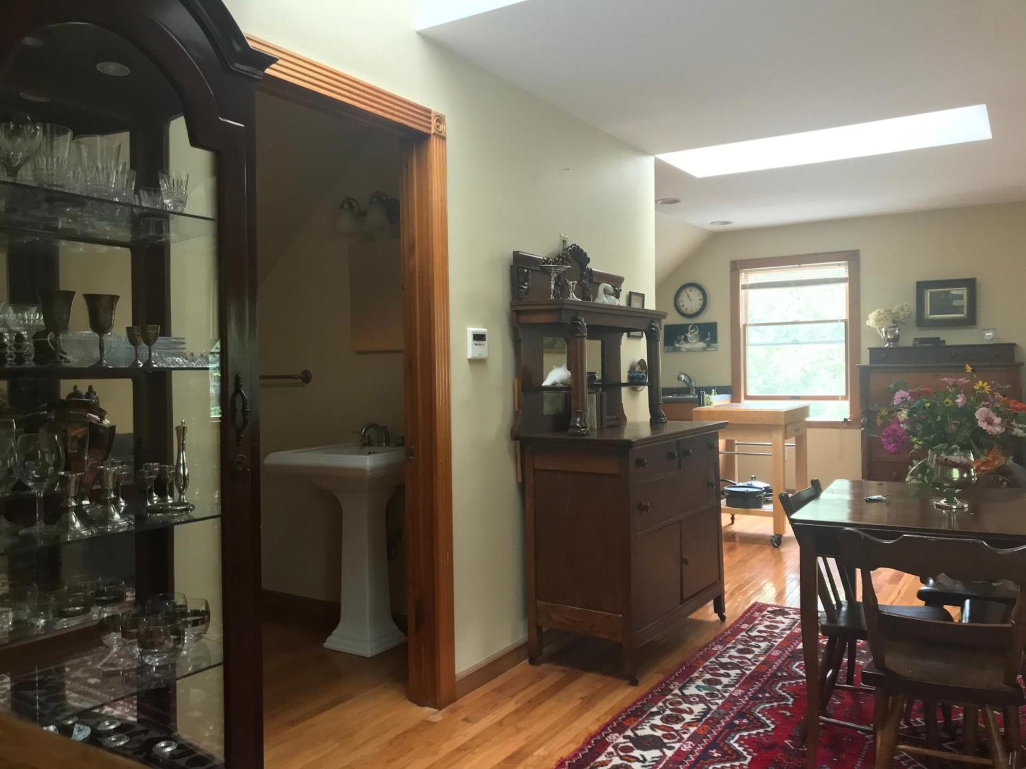 Carriage House Hideaway In Center Of Chestertown Exterior photo